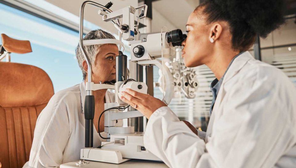 Comprehensive Eye Exam Technology — What Your Eye Doctor Really Sees | The Eye Care Center Illinois